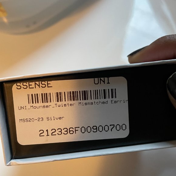 MOUNSER Silver Twister Earrings - Picture 7 of 7